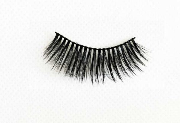 Melody-Mink-Eyelashes-Avana-Beauty