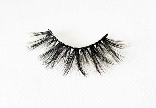 Dynasty Mink Eyelashes Avana Beauty 5D Lash